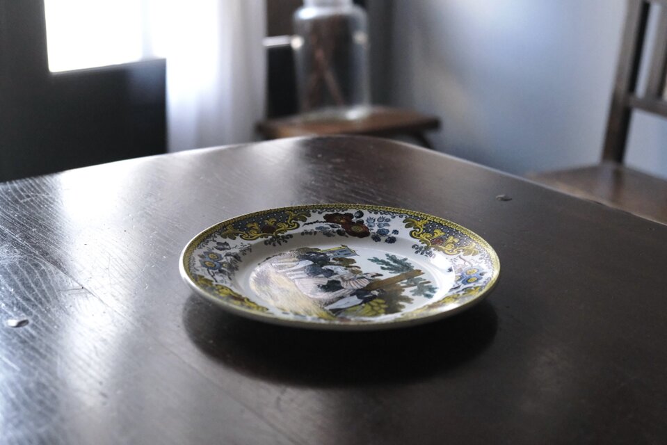 Creil クレイユ ファイアンスフィーヌ 手彩色 平皿 グリザイユ皿 φ20