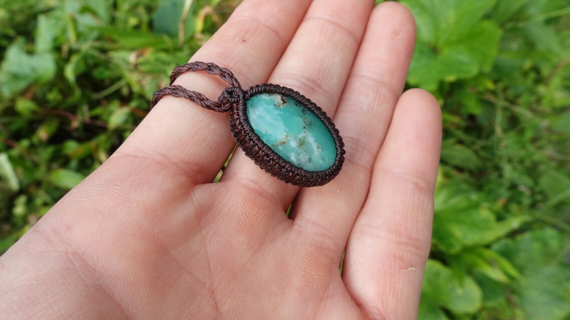 クリソプレーズシンプルマクラメネックレス | iichi 日々の暮らしを