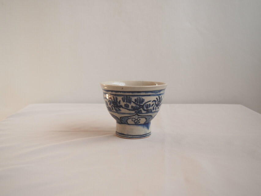 安南茶碗C | iichi 日々の暮らしを心地よくするハンドメイドや