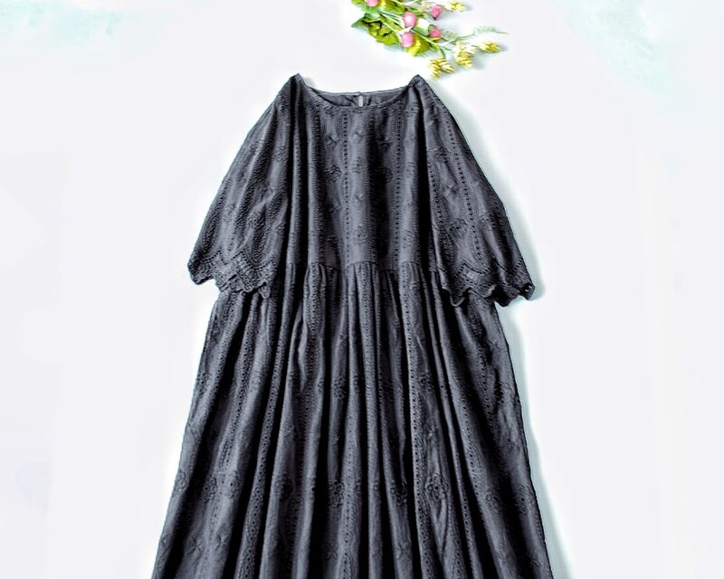 コットン100%スカッラプ刺繍ポケット付きゆったり着られる大人可愛い半袖ワンピース♪