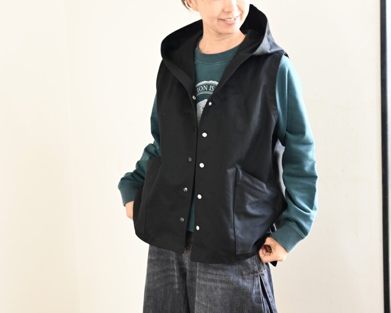 フーディベスト・コットンギャバ：ブラック