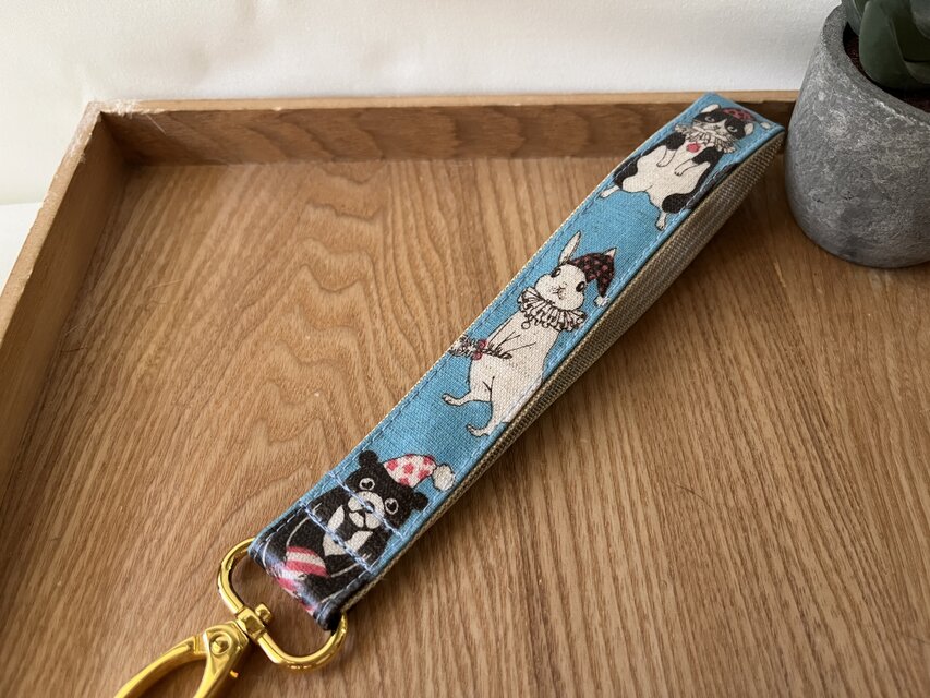 ラミネートハンドストラップ サーカスアニマル スマホ | iichi 日々の