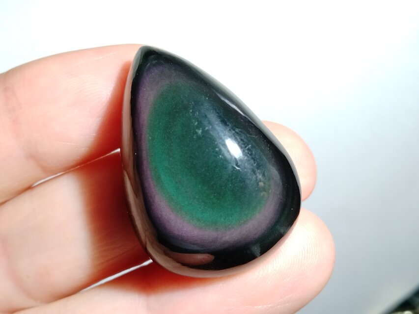 レインボーオブシディアン　30x20mm　ルース