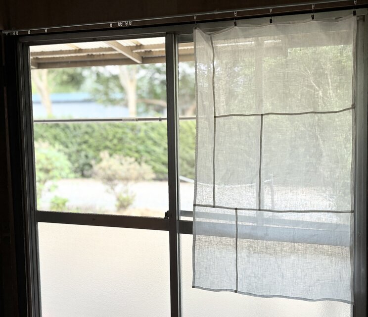 日だまりの薄手リネンクロス　白色（120×70cm）