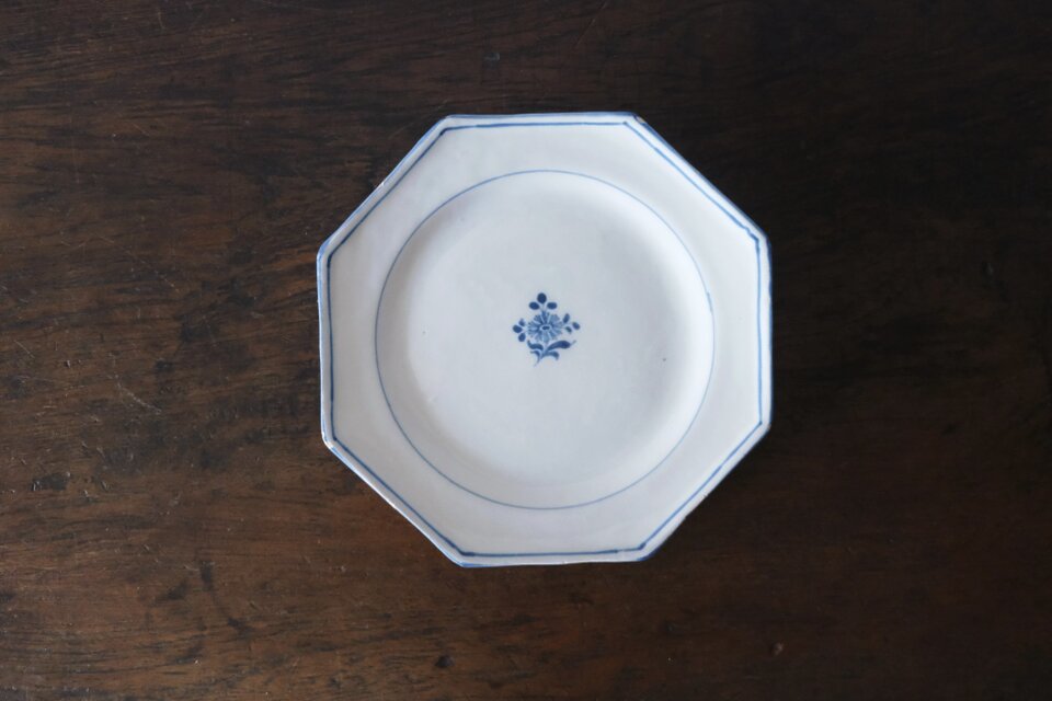 18世紀 Moustiers ムスティエ 青絵 オクトゴナル皿 平皿 フランス アンティーク 0502390