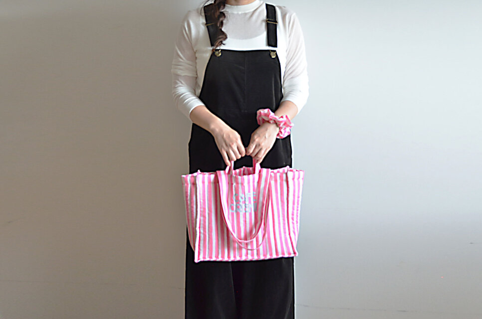 ROSE☆ROSE様巾着バケツバッグ　フリル　一点物　トートバッグ 新作！2点限定！キルティングトートバッグ ハンドブロックプリント