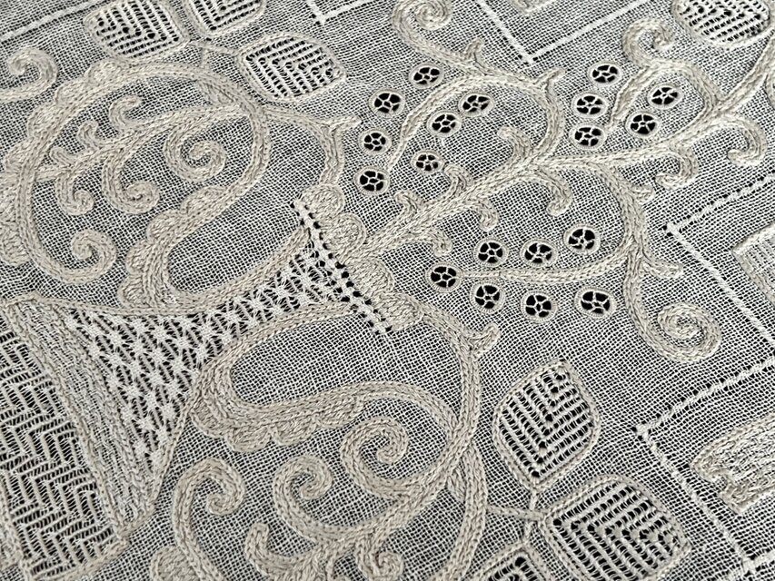 麻刺繍テーブルセンター、オリエンタル | iichi 日々の暮らしを