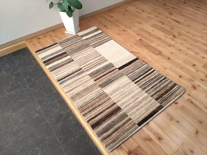 天然ラグ ガゼニラハット リビング 201×140 ザクロの木 実 タイル 天然