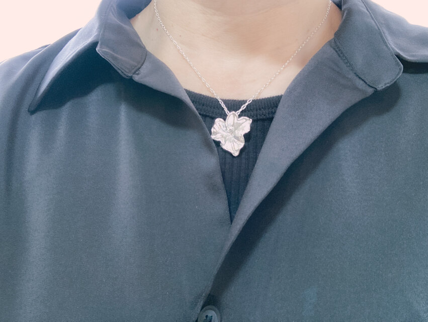アイビーのシルバーネックレス | iichi 日々の暮らしを心地よくする アイビーのシルバーネックレス | iichi 日々の暮らしを心地よくする