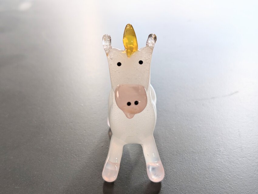 感謝価格)ガラスの干支飾り 午年 2026年 | iichi 日々の暮らしを