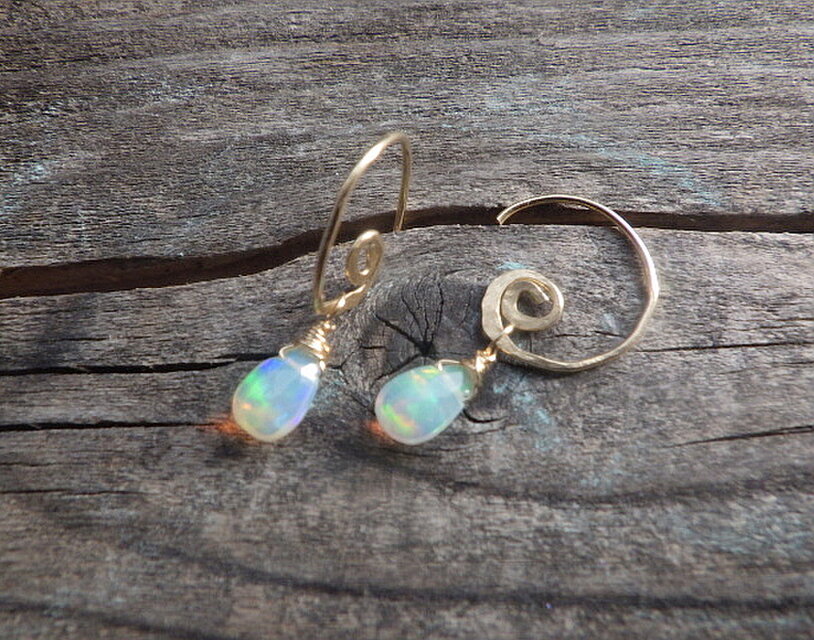 10月誕生石【宝石質】*14kgf*Swirl and Opal プレシャスオパールの