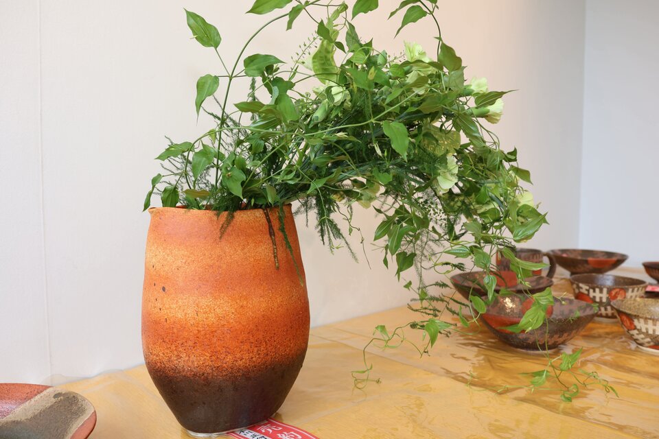 花器スカーレット