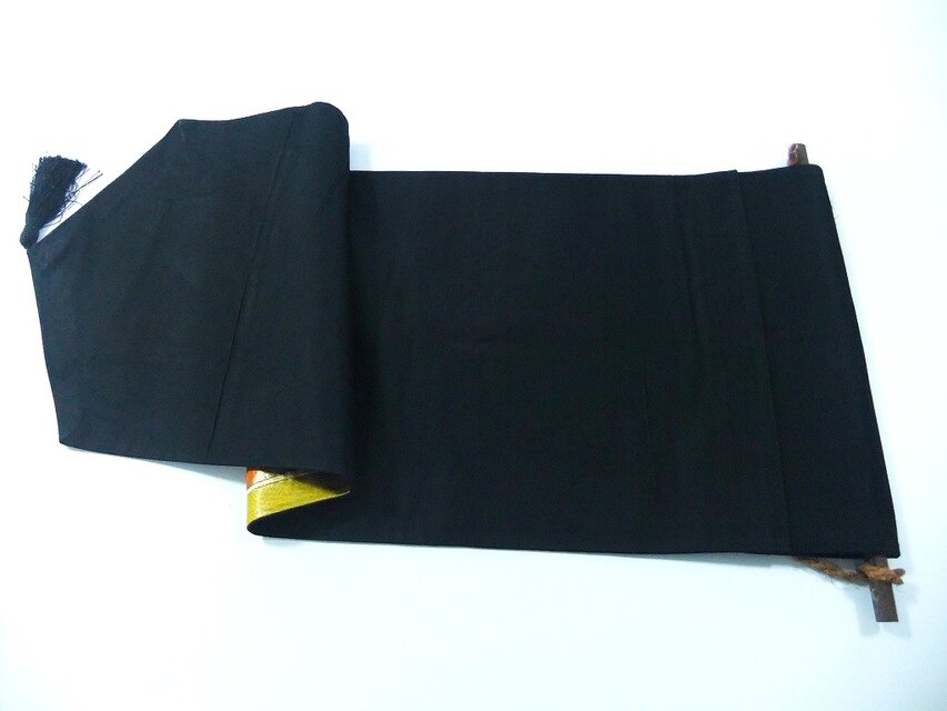 16)2376】和柄タペストリー・30×86cm/亀甲花文様/帯リメイク/日本製