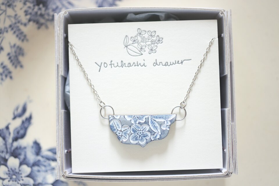 : : : 陶土の草花ネックレス : : : 1386