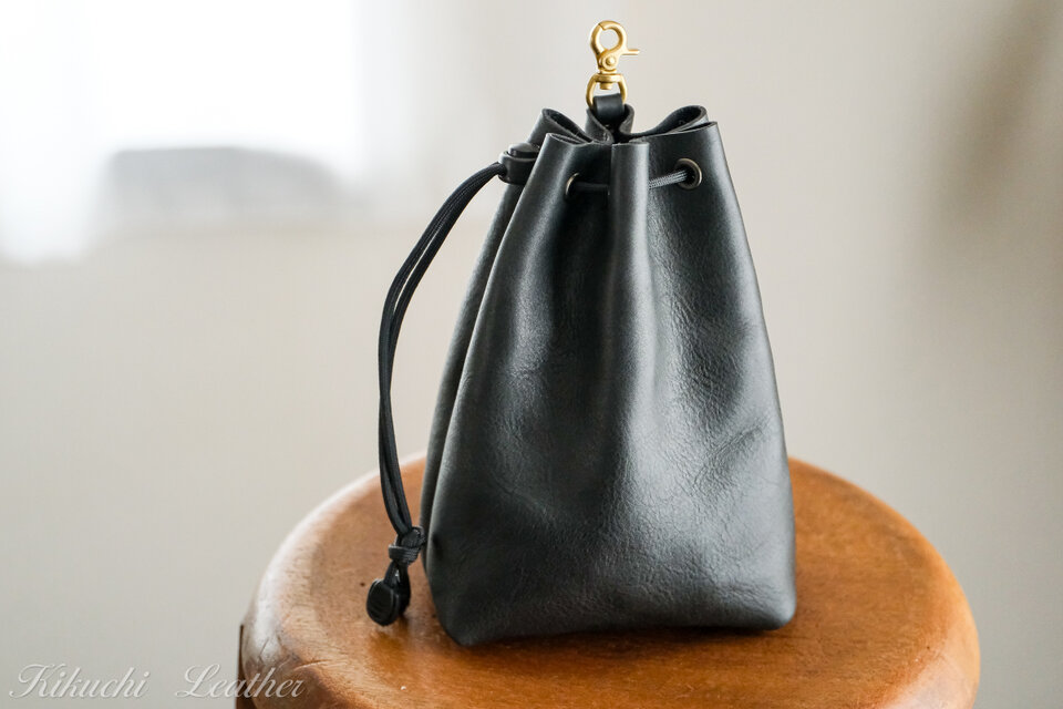 《GINO》レザー巾着ポーチ《3colors》