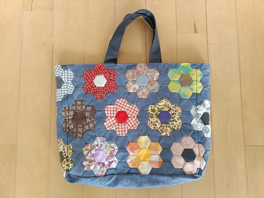 パッチワークトート | iichi 日々の暮らしを心地よくするハンドメイド