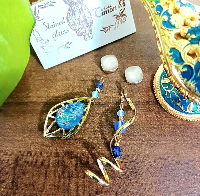 アラビアン✿エジプト グレーポストピアス 香水瓶デザイン❀ブルー No.971