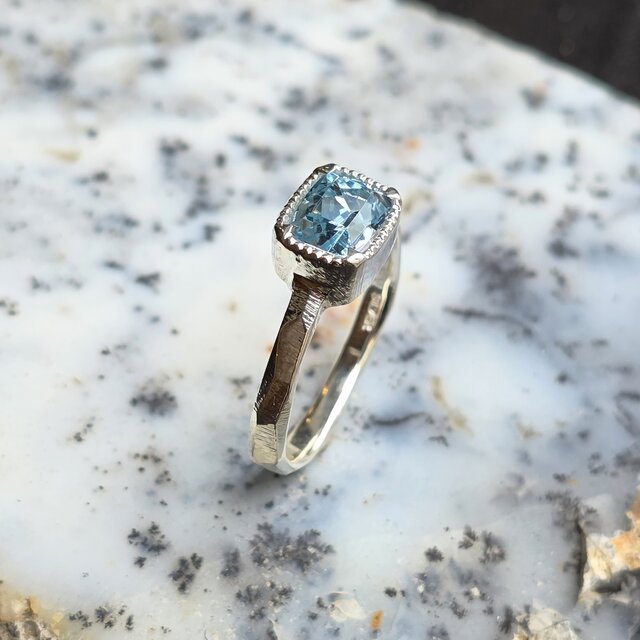 アクアマリン レクタングルmixカット 1.34ct ミル爪 シルバーSV925