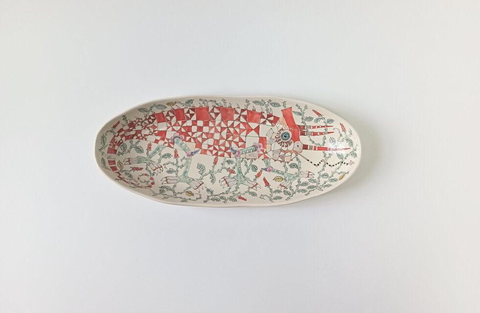 楕円長皿　ジャクソンカメレオン