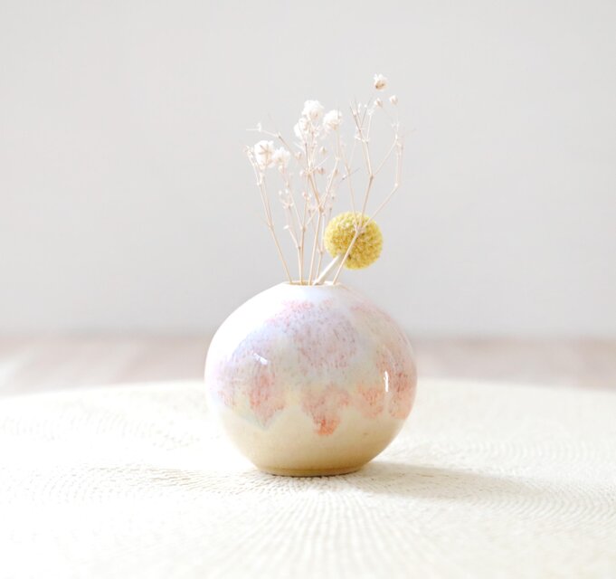 秋色模様のちょこんと小さな一輪挿し