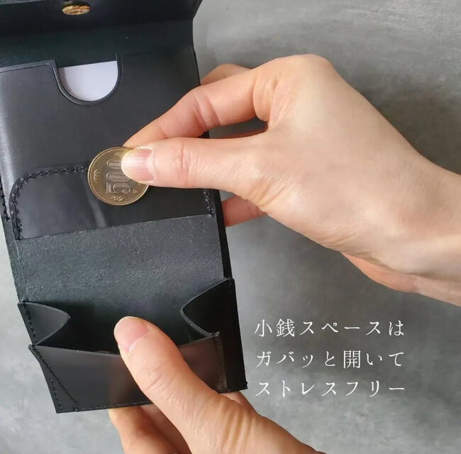 ◇レザーリボンとスタッズで魅せる大人のなめらか革財布◇ お札が折れ