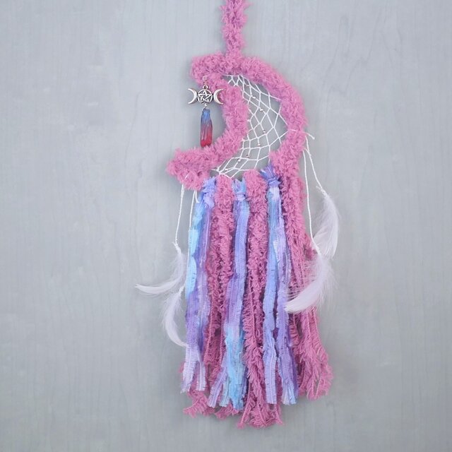 ドリームキャッチャー　クリスタル　トリプルムーン　モコモコ　ピンク　天然石