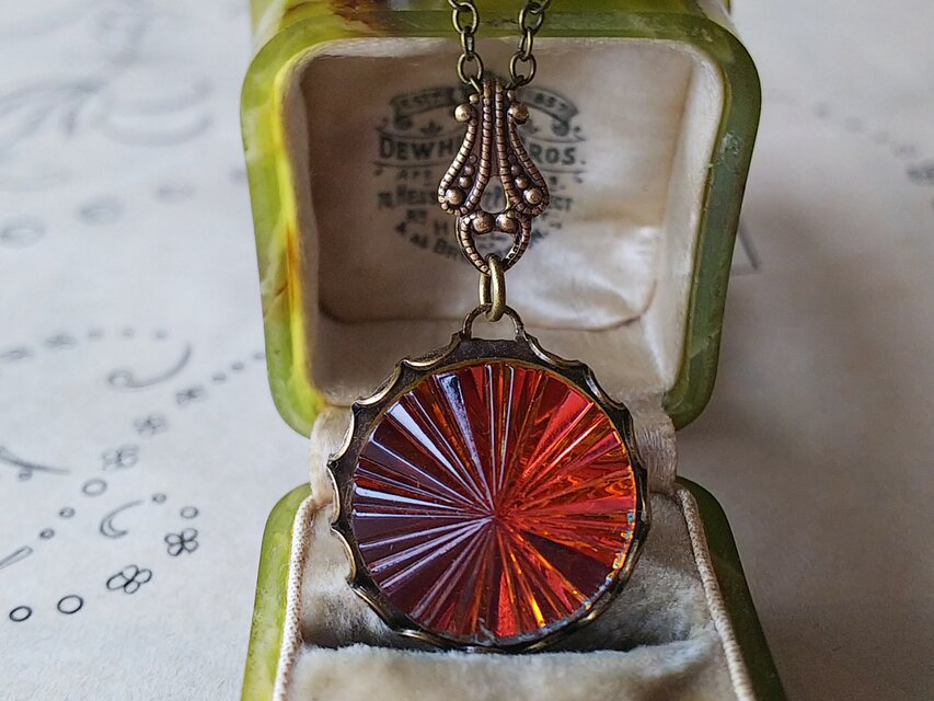 ヴィンテージ　Topaz／オーロラ　Starバースト　クラシカルネックレス