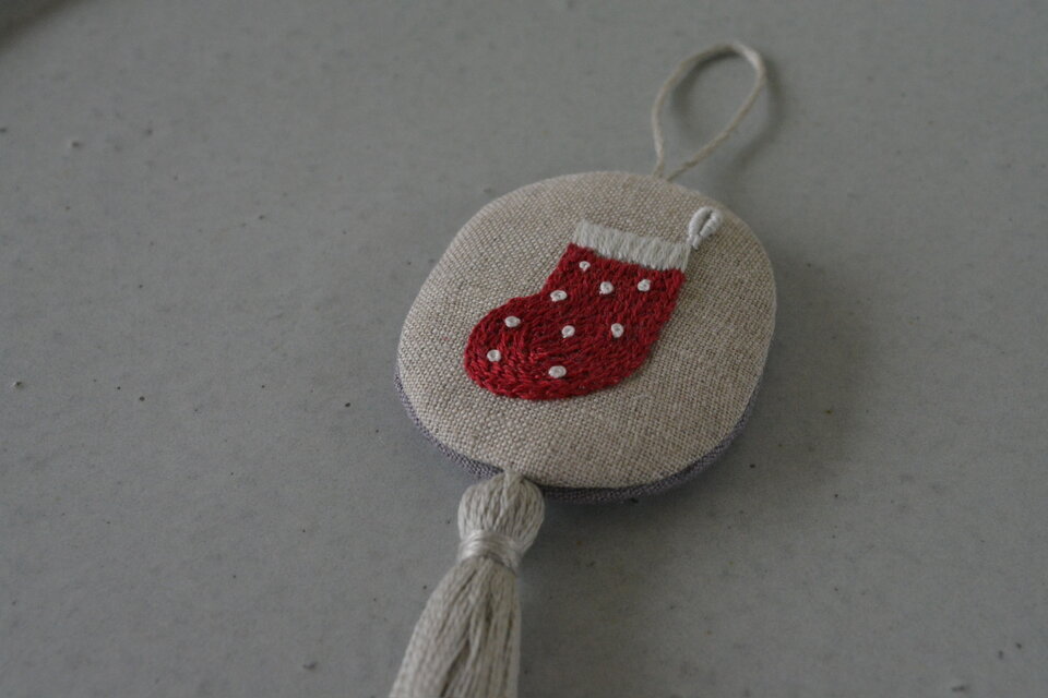 刺繍 クリスマス オーナメント 5点 | iichi 日々の暮らしを心地よく