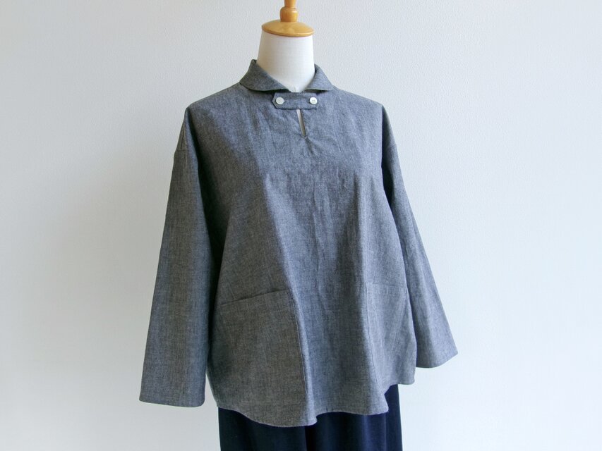 国産ダンガリー生地のプルオーバーシャツ