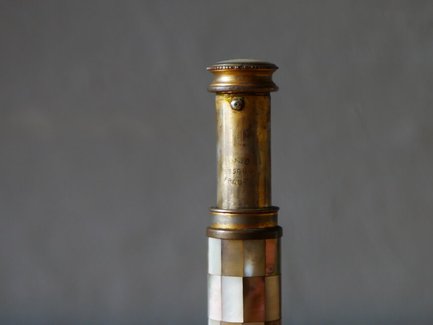 シェルのアトマイザー エレガントな香水ボトル マザーオブパール