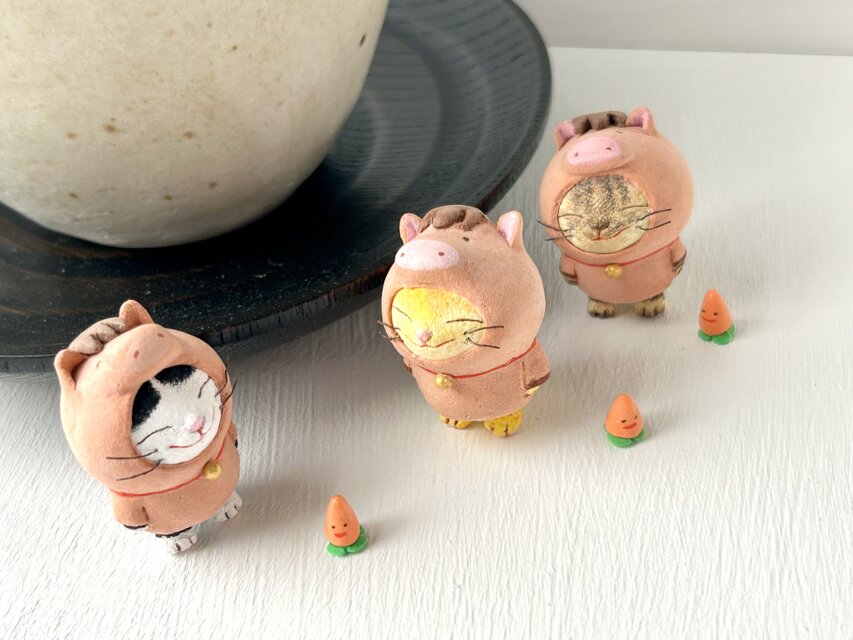 干支猫馬猫さん2026（黄トラ） | iichi 日々の暮らしを心地よくする