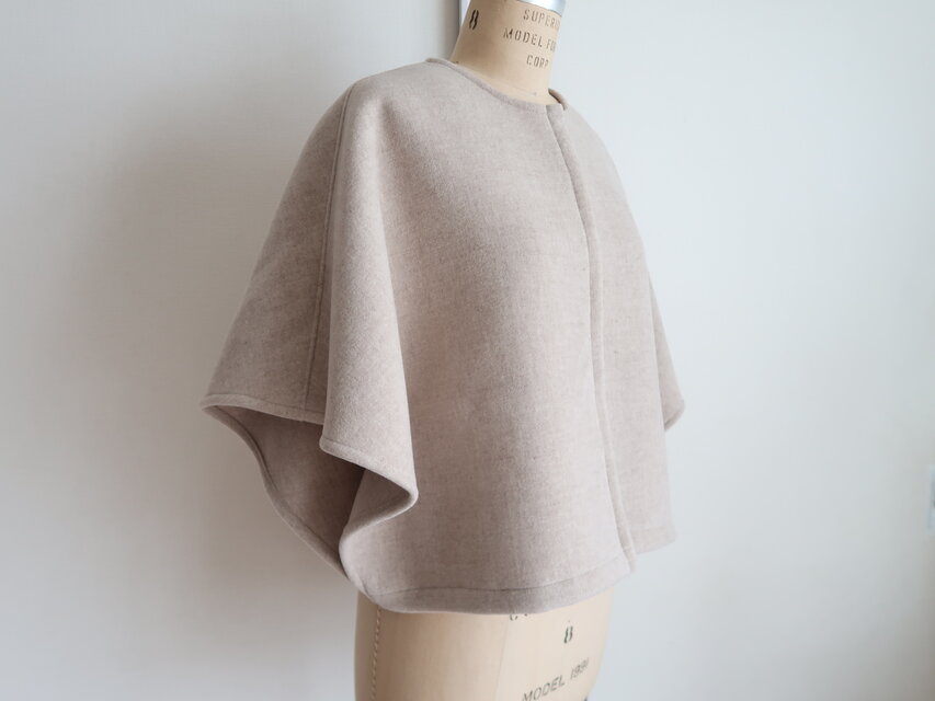 sale30%off♪1点物♡ウールケープコート・ショート丈♡ super120s