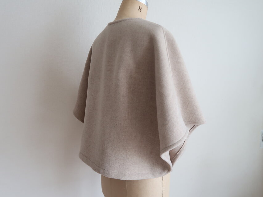 sale30%off♪1点物♡ウールケープコート・ショート丈♡ super120s