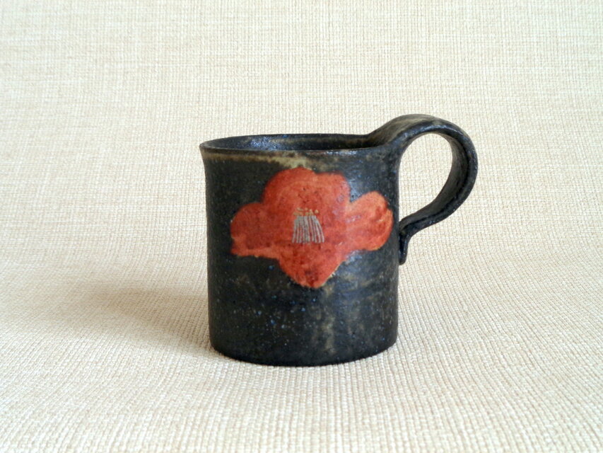 マグカップ（金銀彩紅椿紋a）