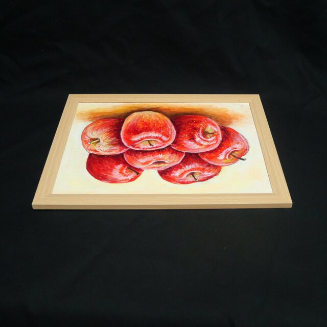 vintage art 赤い林檎の油彩画 ヴィンテージ アンティーク 額装 油絵 油絵【七つの林檎】 | iichi 日々の暮らしを心地よくするハンドメイド