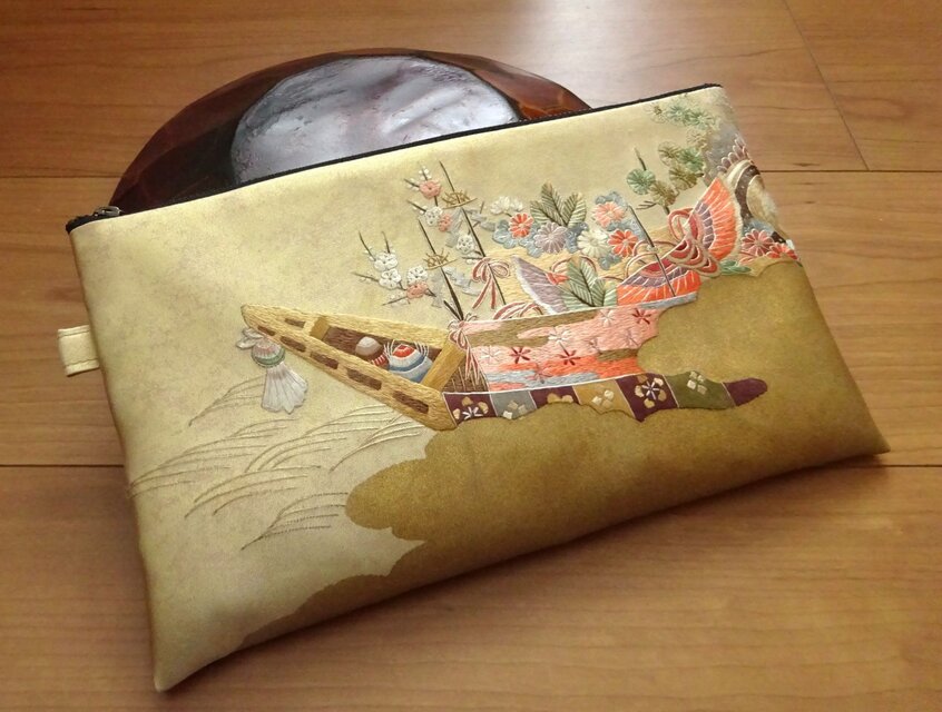 蘇州刺繍を楽しむポーチ