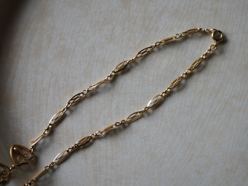 フィリグリー　K18　チャーム フランスアンティーク　アンティークジュエリー フィリグリー K18 チャーム フランスアンティーク アンティークジュエリー