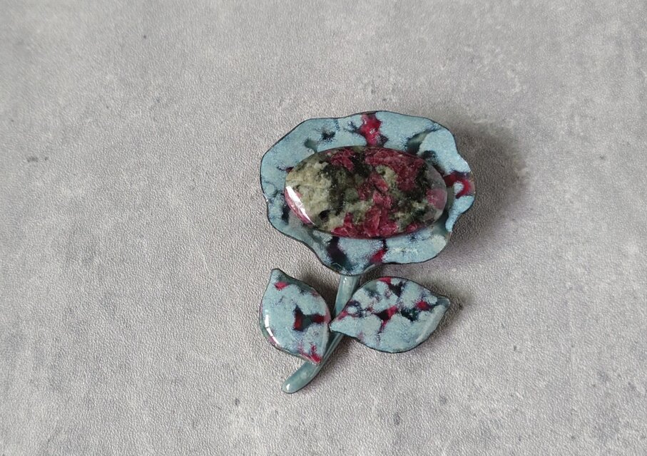 冬冴のあでやかさ  しっとりと