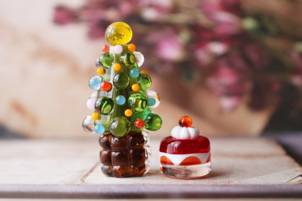 ガラスのミニチュアクリスマス★ツリーとケーキ