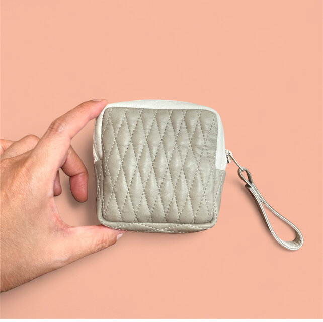 square mini pouch