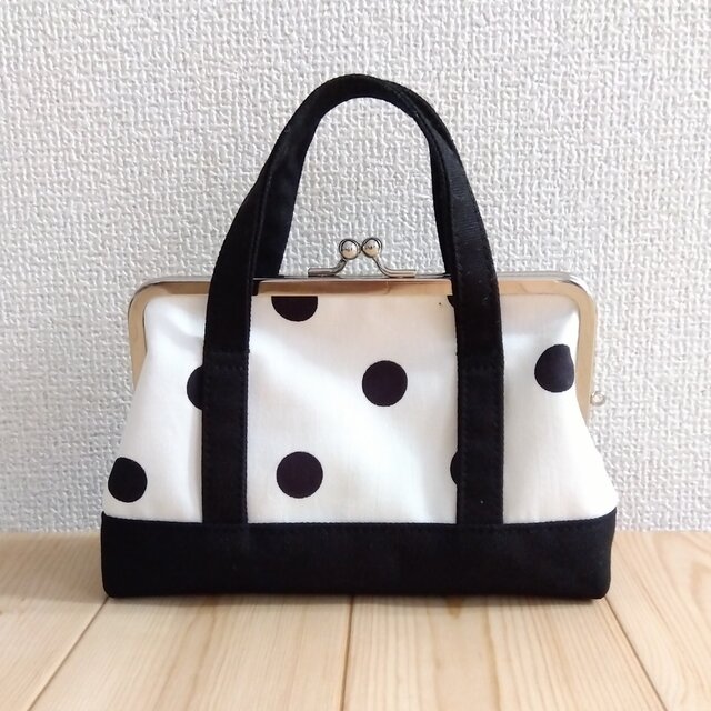 トートバッグ型　大きめがま口ポーチ　16.5cm口金　通帳ケース　お薬手帳ケース　ドット　ブラック　437