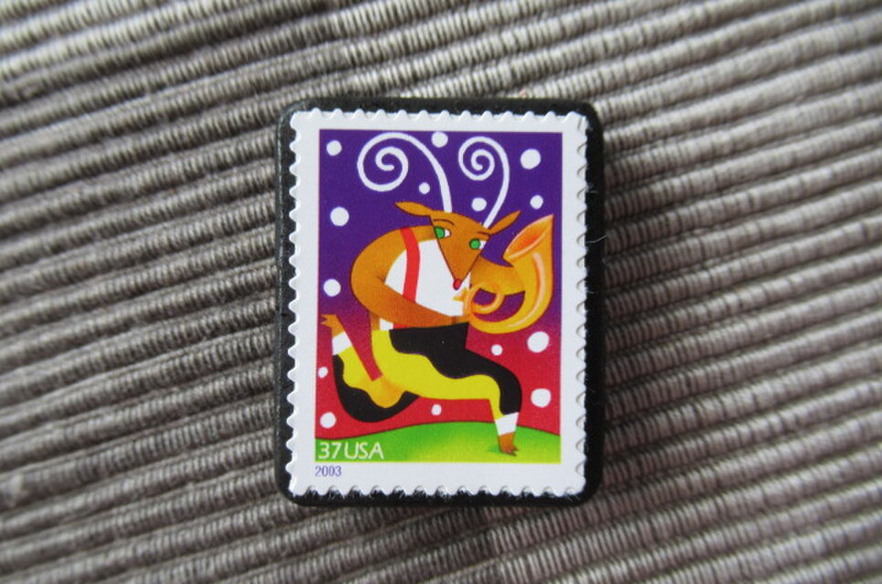 アメリカ　クリスマス切手ブローチ 10610