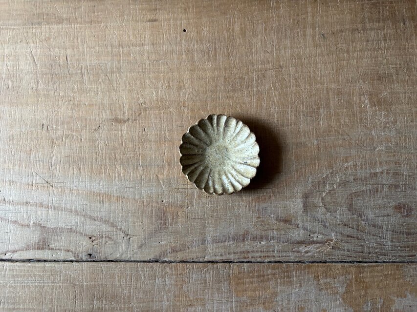 マーガレット小皿　kinari