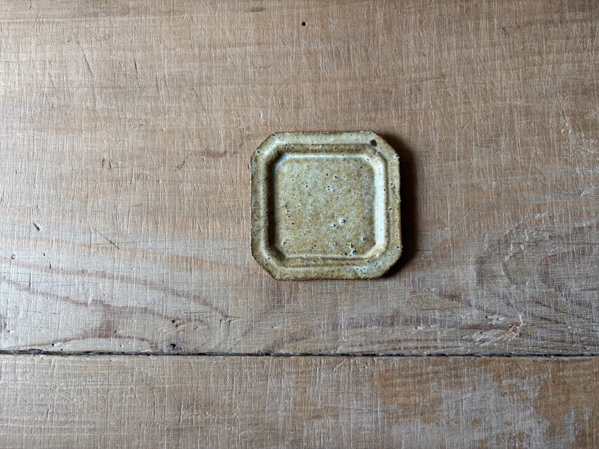 八角小皿　kinari