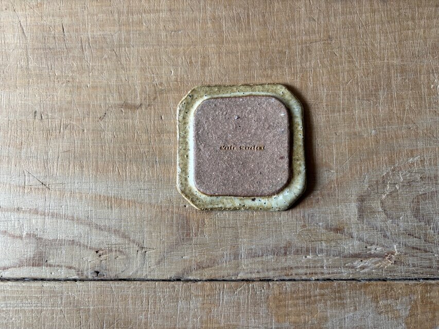 八角小皿 kinari | iichi 日々の暮らしを心地よくするハンドメイドや