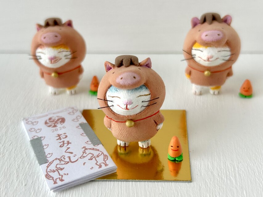 干支猫馬猫さん2026（グレートラ白）