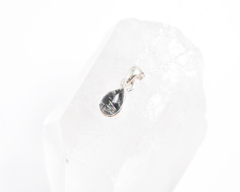 ブラックルチルクォーツ（黒針水晶）のシルバーネックレス シルバー925