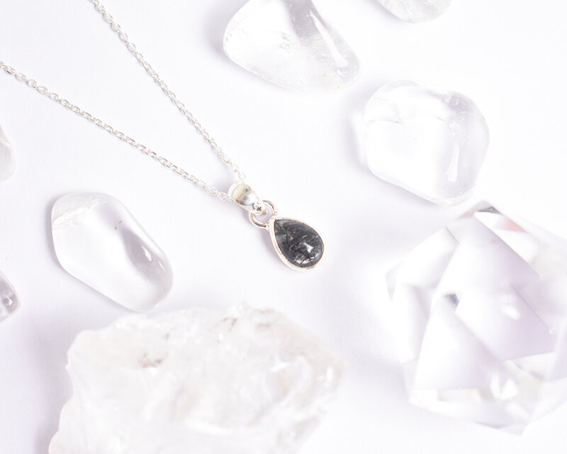 ブラックルチルクォーツ（黒針水晶）のシルバーネックレス シルバー925 