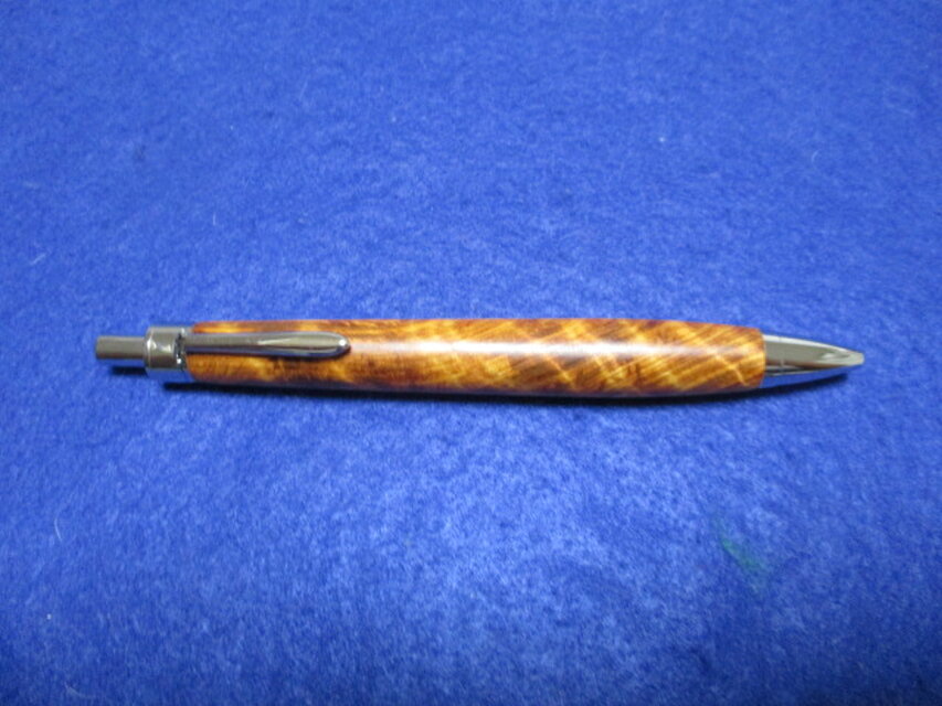屋久杉　トラ杢　椿油仕上げ　木軸ボールペン(シャープペンシル）　