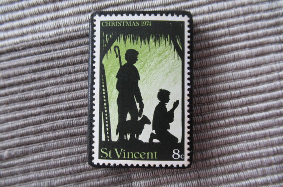 セントビンセント　クリスマス切手ブローチ10624